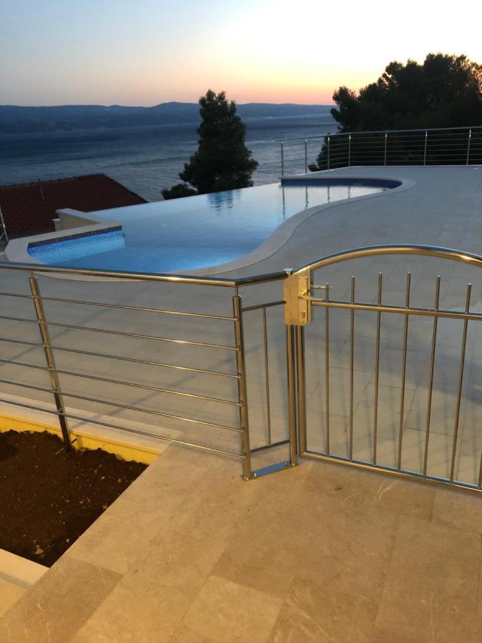Amore Apatmani Čelina Exterior foto